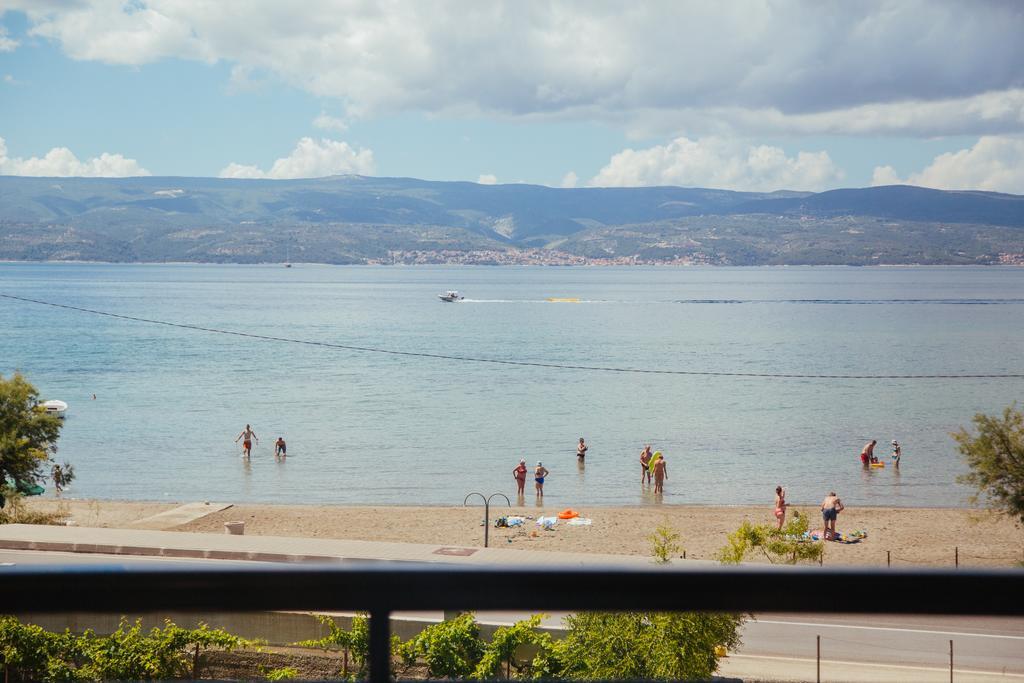Apartments Sea View オミシュ エクステリア 写真