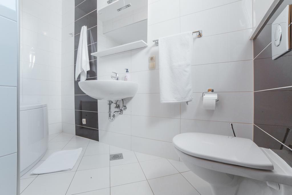 Apartments Sea View オミシュ エクステリア 写真